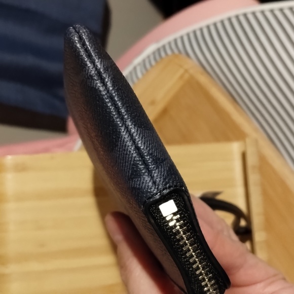 Coach Wristlet NWT - Picture 5 of 10